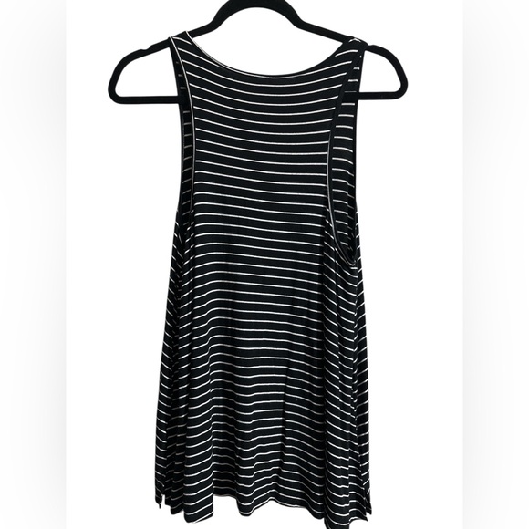 American Eagle Outfitters Soft & Sexy Tank - Picture 2 of 5